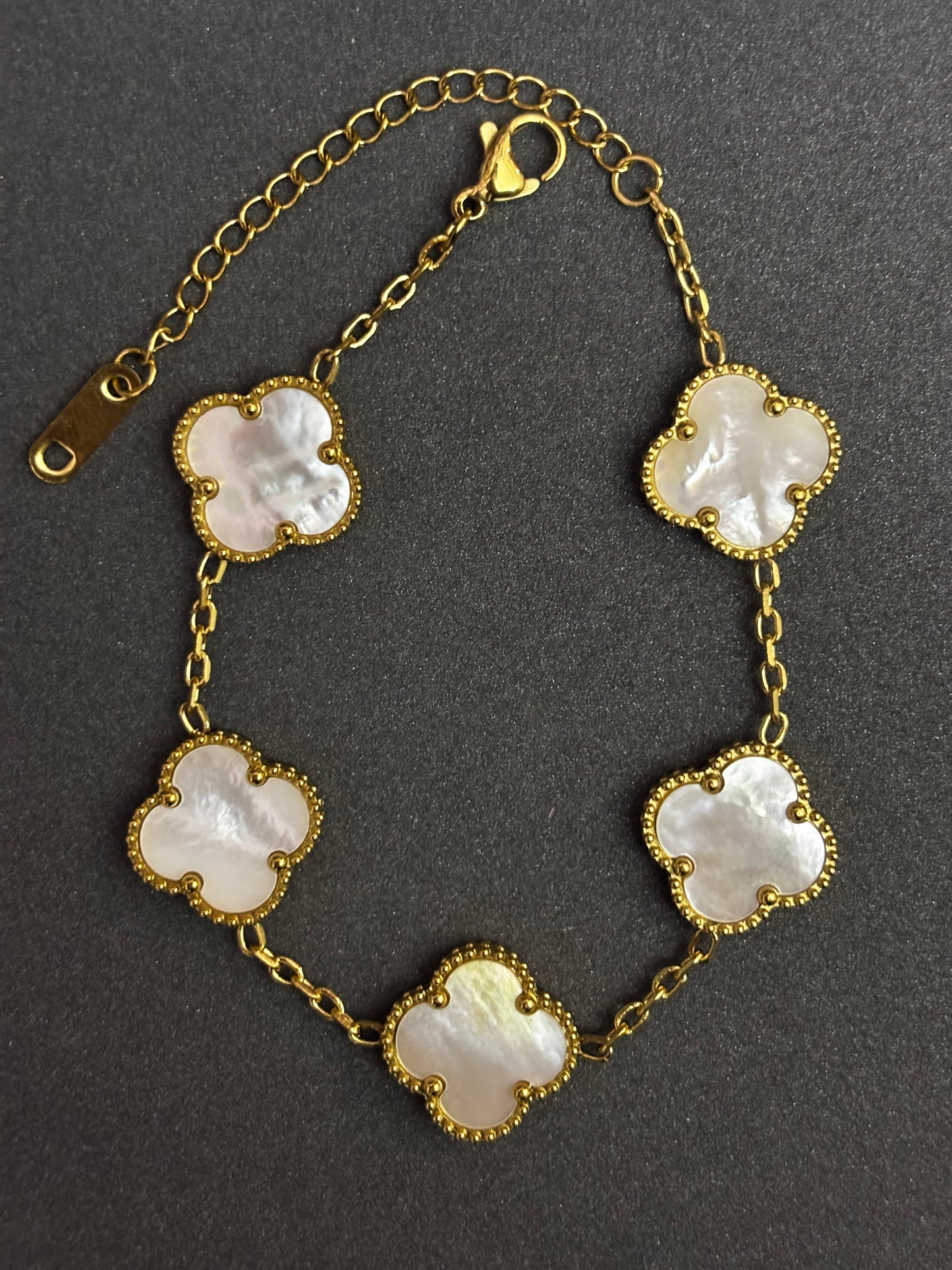 Luxe Clover Bracelet